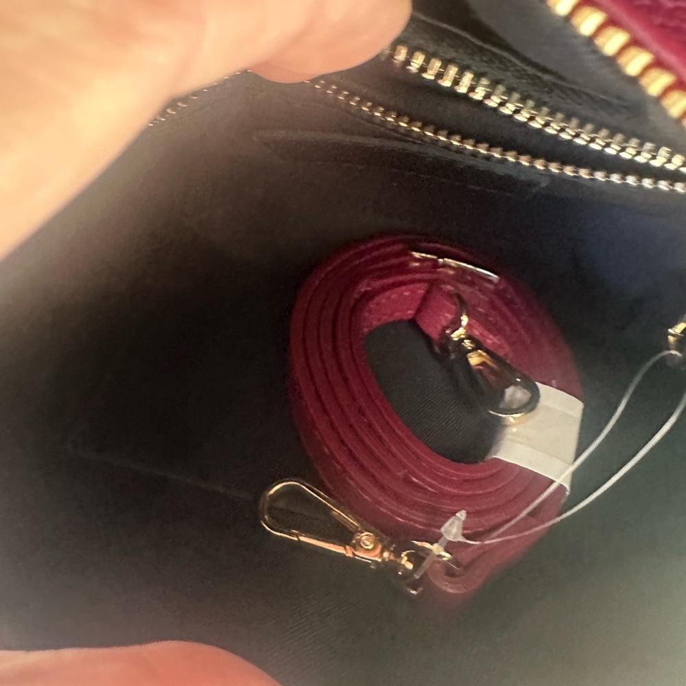 Isadora Made in Italy Burgandy Italian Leather Satchel Acry Chain Crossbody Bag - Picture 7 of 9